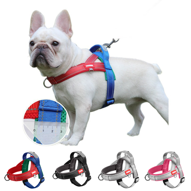 Arnês para cães sem puxar com 3 clipes e alça acolchoada macia Malha respirável acolchoada, faixa reflexiva, seguro à noite, à prova de fuga, ajuste rápido, fácil para treinar caminhada, elegante