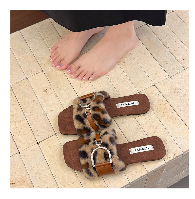 Women Plus Size Flat Metal D Fairy Style One Strap Furry Slippers Full Fur House Slippers For Indoor & Outdoor Wear Autumn Winter