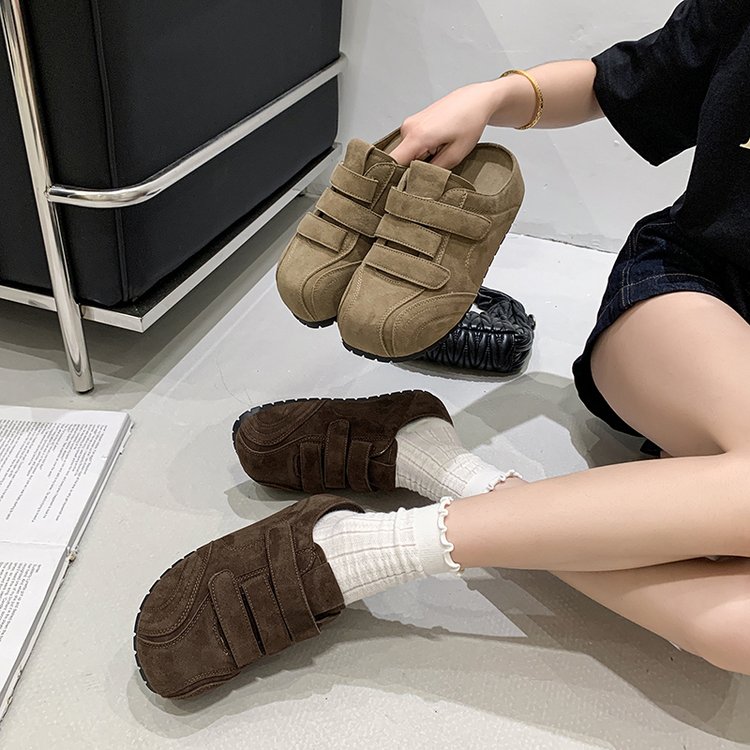 Thick Soled Maillard Buchen Slippers Are Fashionable And Versatile, With A Foot Kick And A Toe Cap. They Are Half Slippers